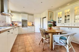 Photo 23- click for photo gallery